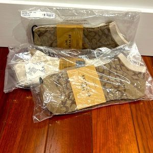 Coach ankle socks “Khaki/Chalk” color